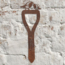 Load image into Gallery viewer, Rustic Metal Robins on Spade Garden Sculpture Ornament - Bespoke Handmade Gift